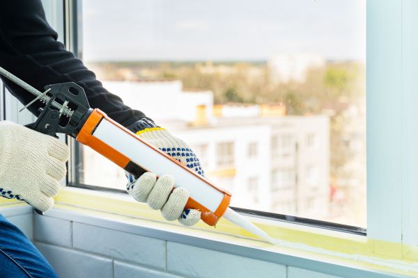 Cost of Window Recaulking Service in American Fork